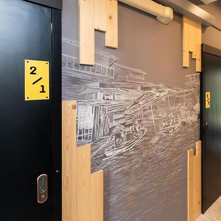 LOBSUEK Hostel หลบศึก โฮสเทล กรุงเทพมหานคร ภายนอก รูปภาพ